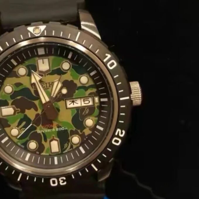 BAPE X SEIKO MECHANICAL DIVERS WATCH Crossover