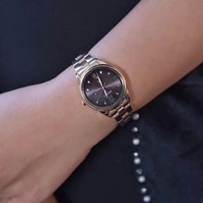 Lukia Series Waterproof Quartz Gold/Black
