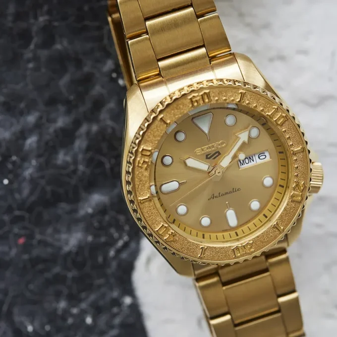 SRPE74 5 Sports SKX series SRPE74 5 Sports SKX series